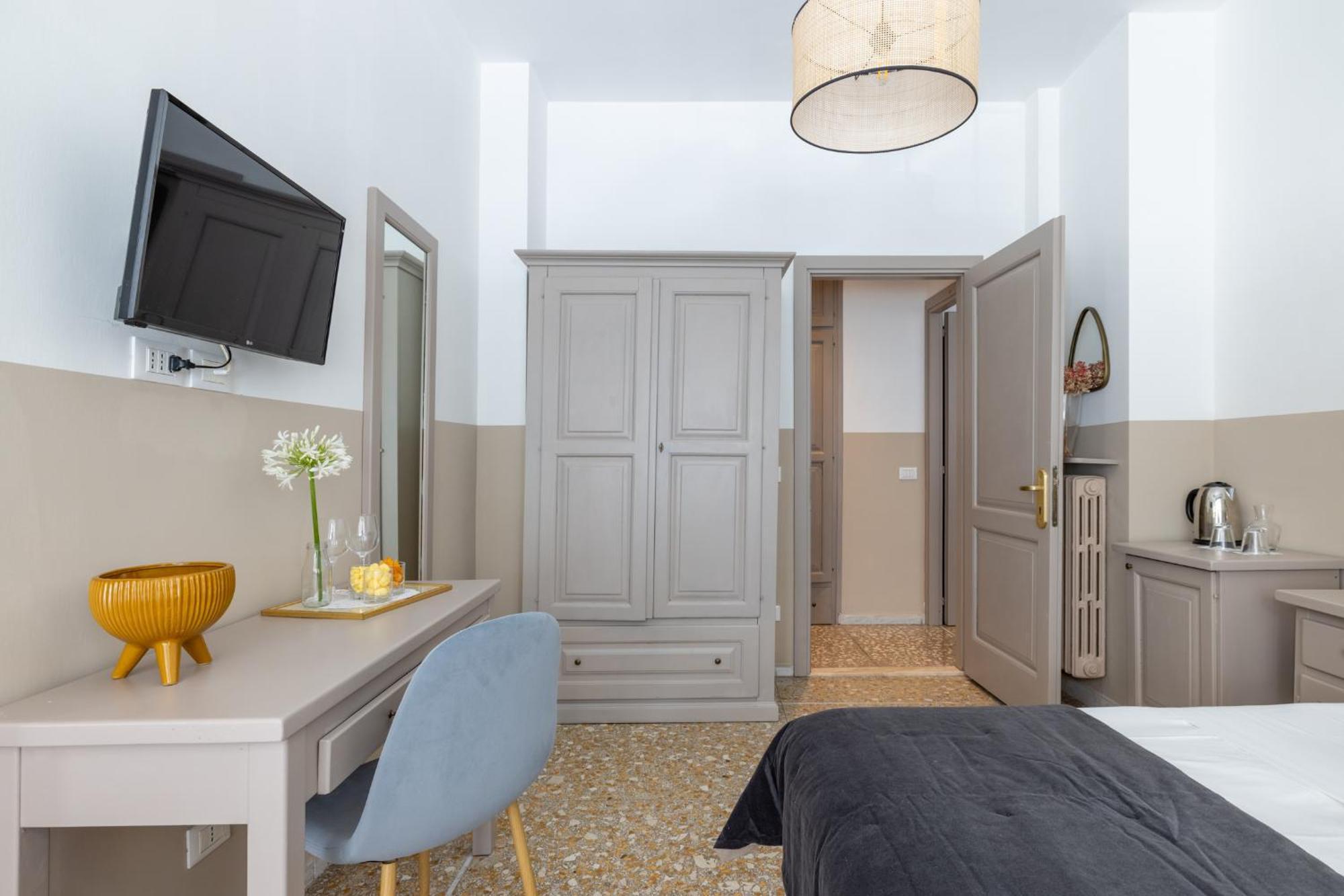 Next Stop Vatican Guesthouse โรม ภายนอก รูปภาพ