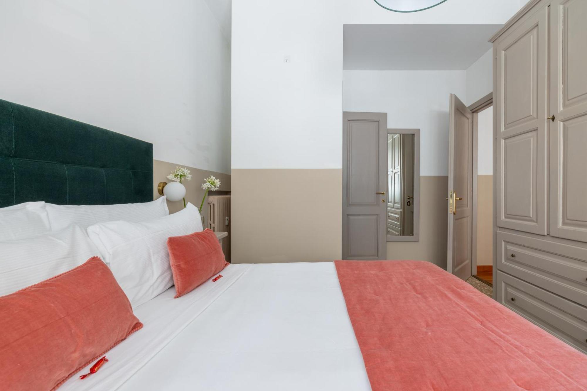 Next Stop Vatican Guesthouse โรม ภายนอก รูปภาพ